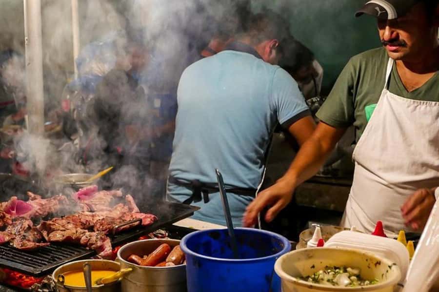 Antigua Local: Evening Street Food Tour with Dinner - Key things you’ll notice on this Antigua street food tour