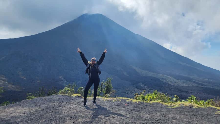 Antigua: Marshmallows Roasting at Pacaya Volcano 6-hour Tour - Who should think twice about this climb