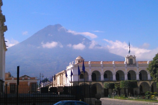 Antigua Walking Tour Morning and Afternoon - Catedral de San Jose: a church built from layers of Santa Marta earthquake history