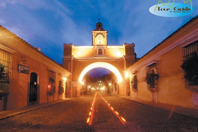 Antigua Walking Tour Morning and Afternoon - Iglesia de San Francisco El Grande and the tomb of Pedro de San José de Betancur