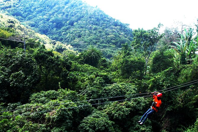 Antigua Zipline Canopy Adventure from St John’s - Getting to the Park: The Air-Conditioned Taxi Ride
