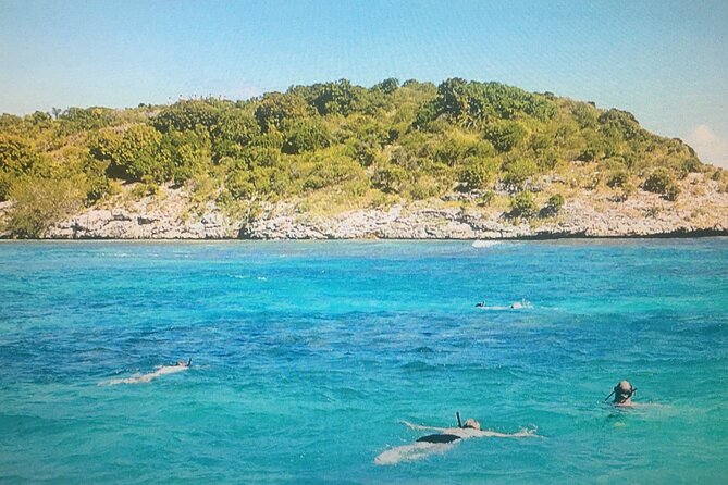 Cades Reef Snorkel Cruise from St. John's Antigua - Cades Reef, the 2-mile stretch that shapes your whole day