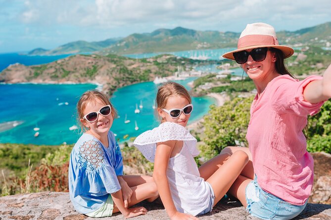 Discover the Best of Antigua Sightseeing Tour - Eagle Transfers - Stop 2: Devil’s Bridge and the Atlantic rock arch with blowholes