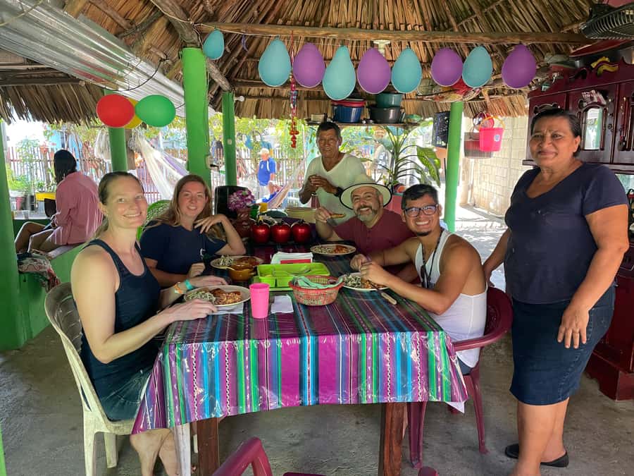 El Paredón: Traditional Cooking Class with a Local Family - Practicalities before you go: language, what’s included, and what to expect