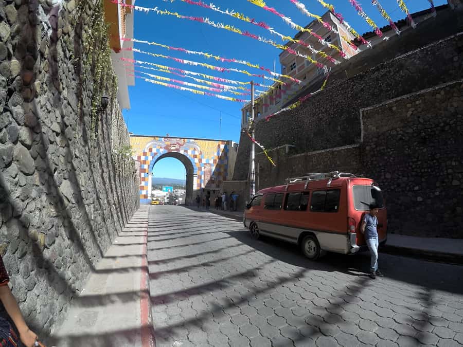 From Guatemala City Chichicastenango in 1 day. - Getting There From Guatemala City or Antigua, Plus the Tecpán Breakfast Break