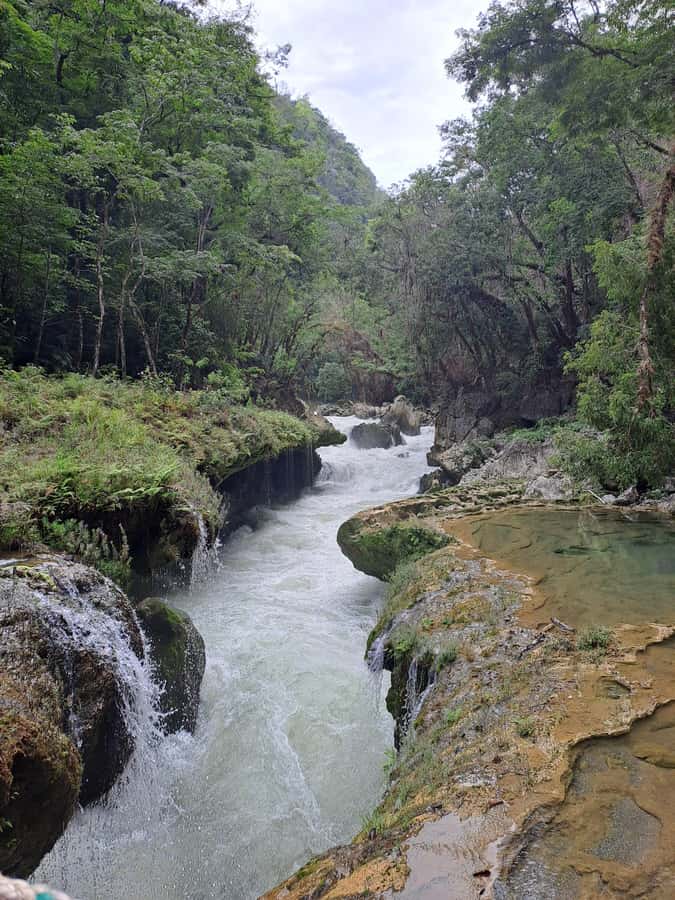 From Guatemala City to Semuc Champey in one day. - Alta Verapaz photo stops: small moments, big orientation