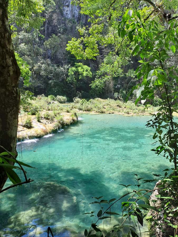 From Guatemala City to Semuc Champey in one day. - Cahabón River stop: warm water and a break from the crowds