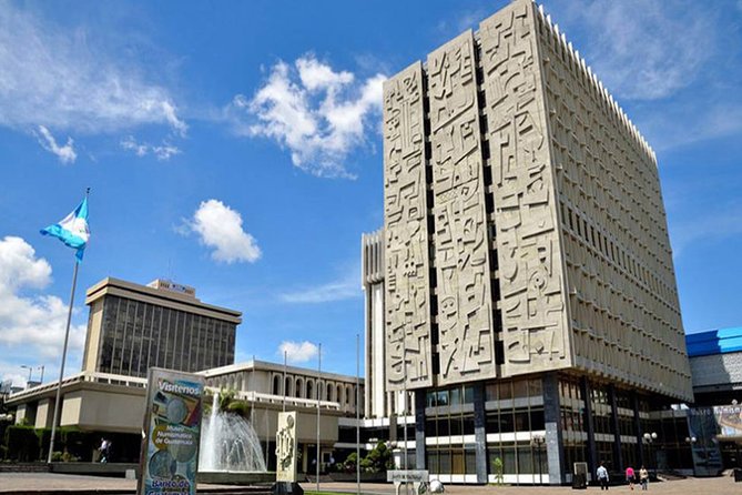 Guatemala City Afternoon Sightseeing Tour - Paseo de la Sexta, Lux Theater, and Rubio Passage: old corridors and re-purposed buildings