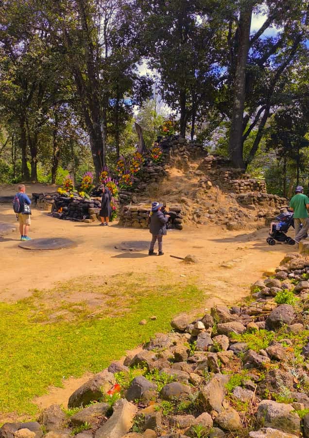 Iximché: Archaeological Site from Guatemala City - Museum time that makes the ruins make sense