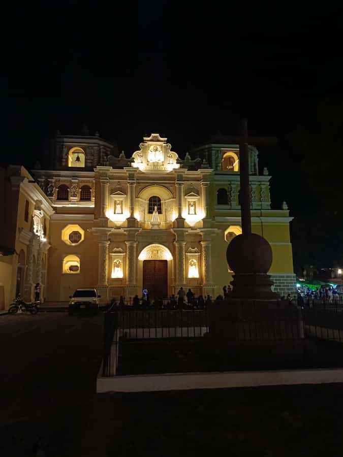 La Antigua Horror Stories Night Walking Tour - Who should take the La Antigua Horror Stories walk