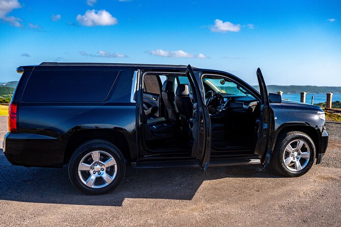 Luxury Airport transfer from or to Antigua Airport - Inside the SUV: comfort, WiFi, and little touches that matter
