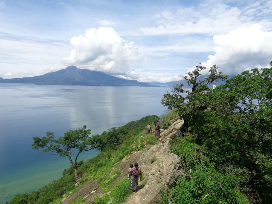 Mayan Home Stay San Jorge Lake Atitlan - Your room, bathroom, and what “basic” really means