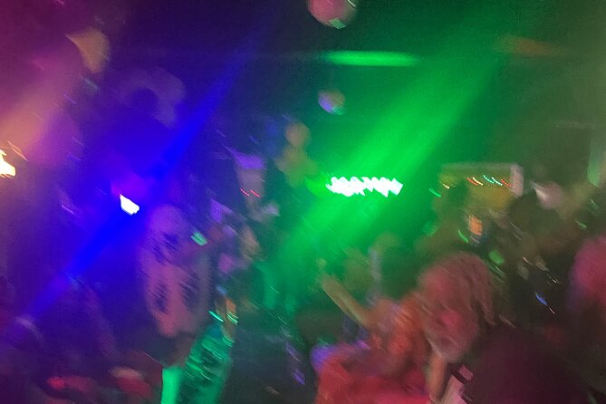 Nightlife Tour of Antigua and Barbuda - The hosting factor: what makes a good night feel safe
