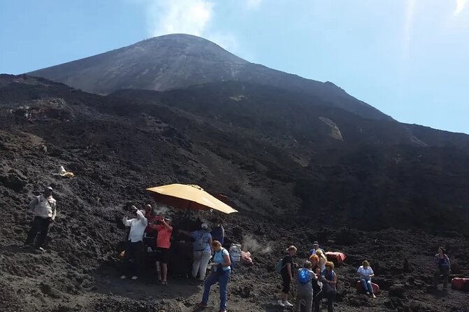 ¡Pacaya Volcano Tour from Antigua! - At the summit: marshmallows, pizza, and the lava-feeling moments