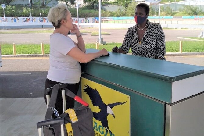 Round-Trip Transfer between Antigua Airport and Antigua Hotels - Why prebook an Antigua Airport transfer at all?
