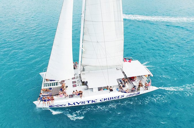 Sail and Snorkel at Cades Reef - What the small-group promise really means on the water