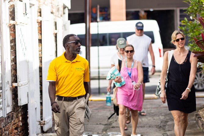 SoCoHo Jeep Safari - Historical Sites - Lunch - Beach - Road House Restaurant and Bar: The Lunch Stop That Turns the Day Real